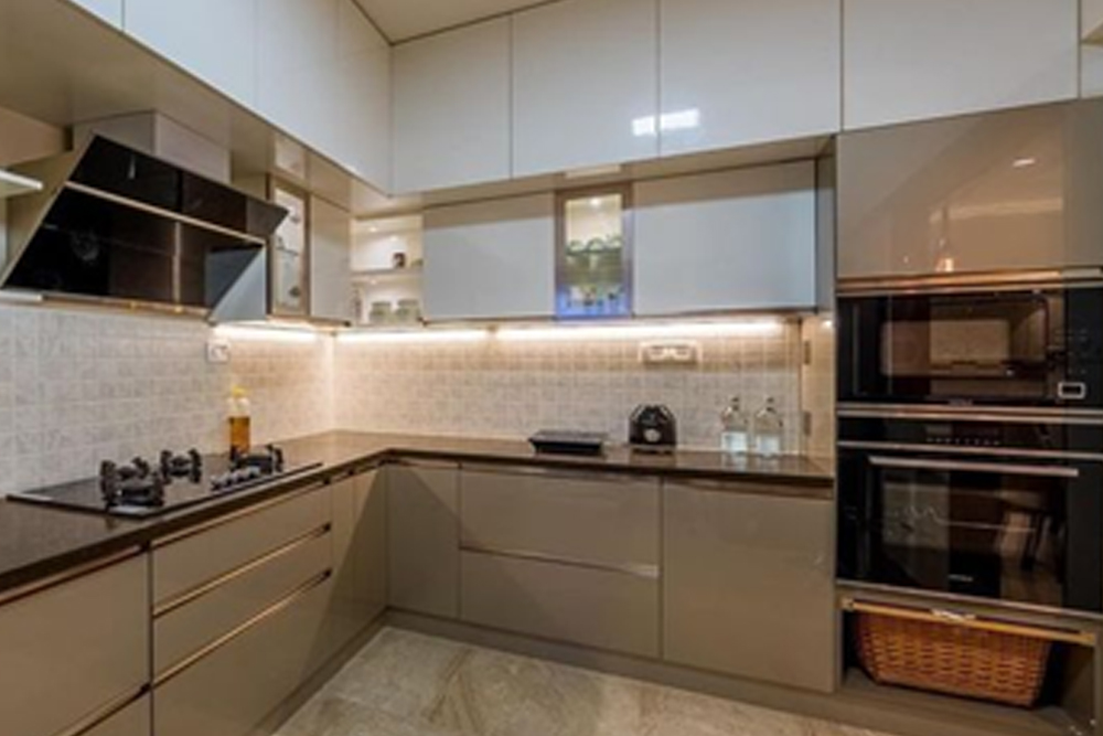 MODULAR KITCHEN